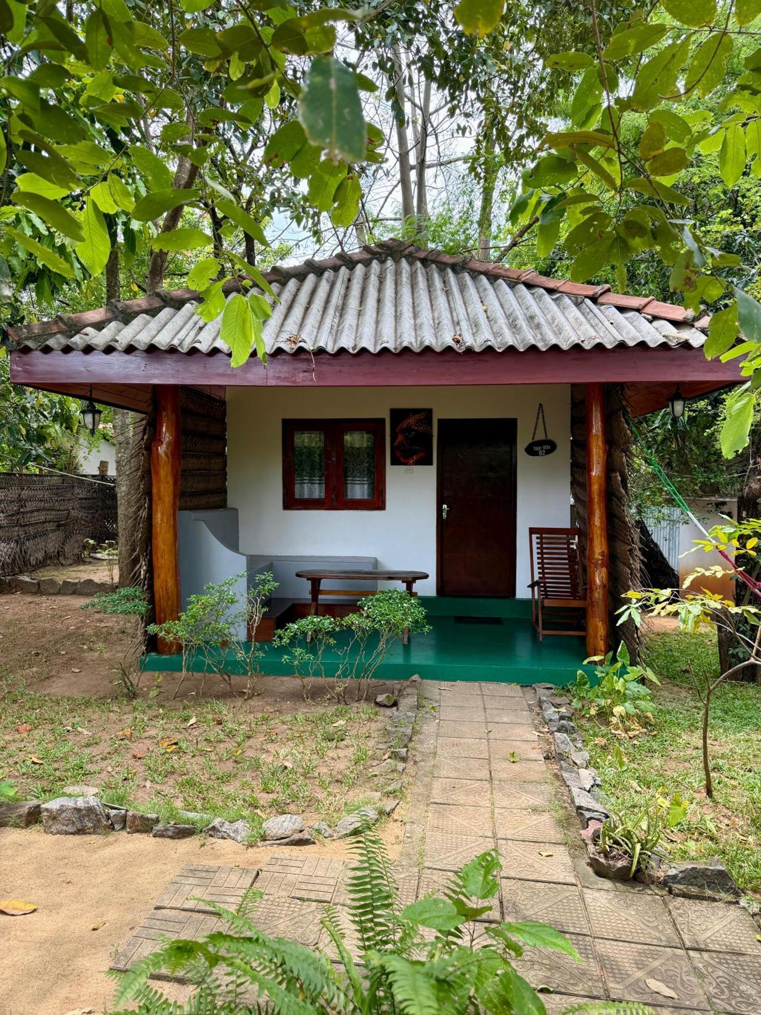 Priya Homestay Kandalama Дамбулла Экстерьер фото